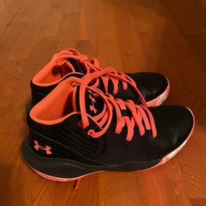 Girls Basketball Shoes